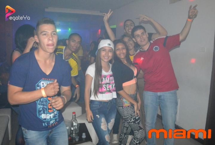 Foto 7 de Miami Bar - 4to FDS Junio 2015 en Miami Bar Cali, Cali