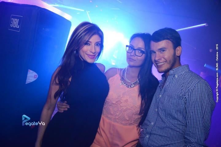 Foto 11 de Bar Bling - viernes 16 oct 2015 en Bar Bling Bucaramanga, Bucaramanga