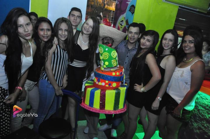 Foto 7 de El Manicomio sábado 09 de mayo 2015 en Discoteca El Manicomio Bucaramanga, Bucaramanga