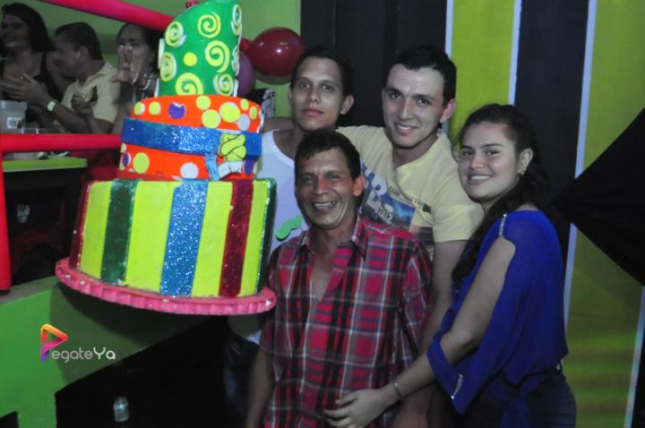 Foto 29 de El Manicomio sábado 30 de mayo 2015 en Discoteca El Manicomio Bucaramanga, Bucaramanga