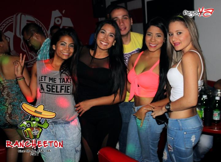 Foto 14 de Rancheeton - 3er FDS de Nov. 2014 en Rancheton Cali, Cali