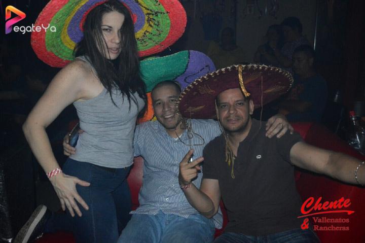 Foto 6 de Chente - Amor & Amistad 2016 en CHENTE Vallenatos y Rancheras, Cali