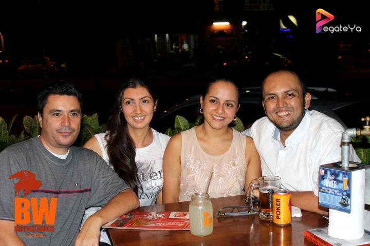 Foto 29 de Bufalo Wings - 2do FDS Junio 2015 en Búfalo Wings - Cali, Cali