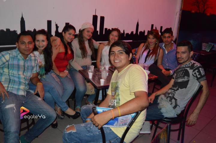 Foto 38 de Discoteca New york 21 de marzo 2015 en Discoteca New York Bucaramanga, Bucaramanga