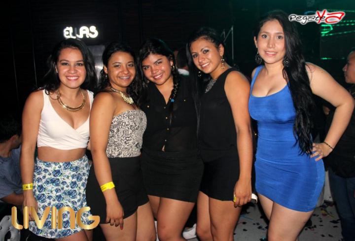 Foto 59 de Living Night Club - Oct 4 en Living Night Club, Cali