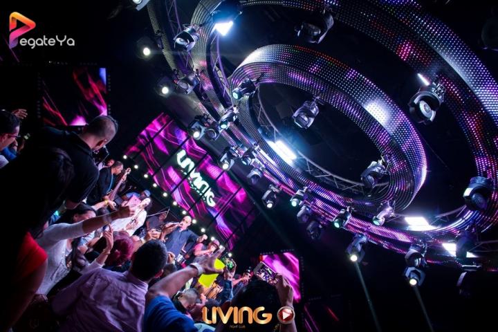 Foto 47 de Living - 3er & 4To Fds Octubre 2016 en Living Night Club, Cali