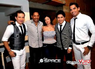 Foto 9 de Binomio de Oro y los Van Van de Cuba en Space Menga, Cali