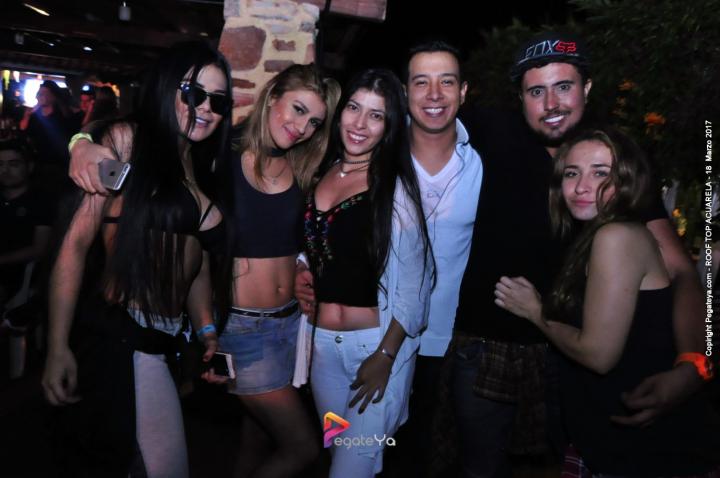 Foto 37 de RooF Top Sábado 18 de marzo de 2017 en Fiestas Colombia, Medellín
