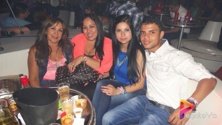Foto 145 de Lolas - Abril 24 2015 en Lolas Club Menga Cali, Cali