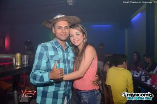 Foto 34 de El Manicomio 5 de abril de 2014 en Discoteca El Manicomio Bucaramanga, Bucaramanga