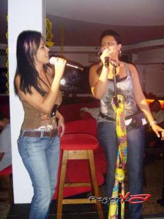 Foto 5 de Marzo 03 del 2012 en Zalez Bar Karaoke Cali, Cali