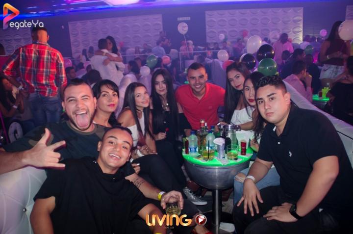 Foto 13 de Living - 2Do Fds Nov 2016 en Living Night Club, Cali