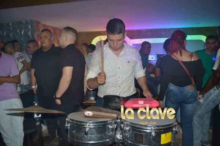 Foto 2 de La Clave - 1er Fds Abril 2017 en La Clave Night Club, Cali
