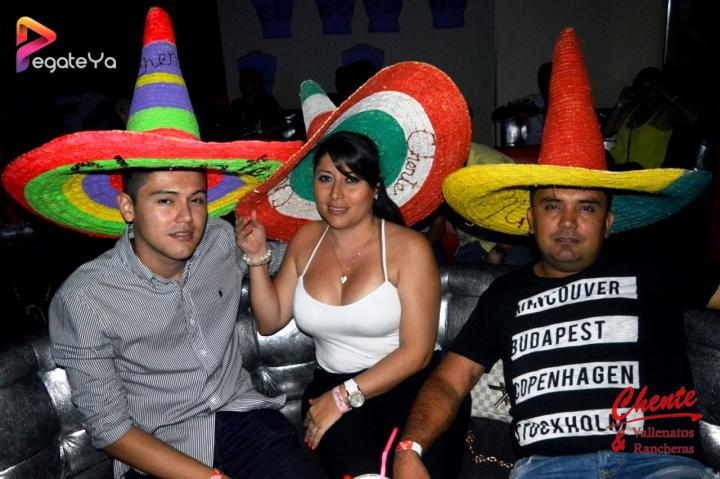 Foto 17 de CHENTE - 4to FDS FEBRERO 2016 en CHENTE Vallenatos y Rancheras, Cali