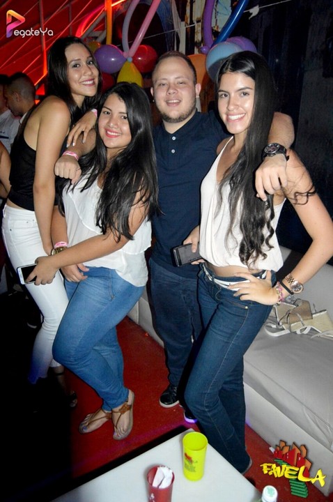 Foto 3 de Favela - 4to Fds Sept. 2017 en Favela Club Menga, Cali