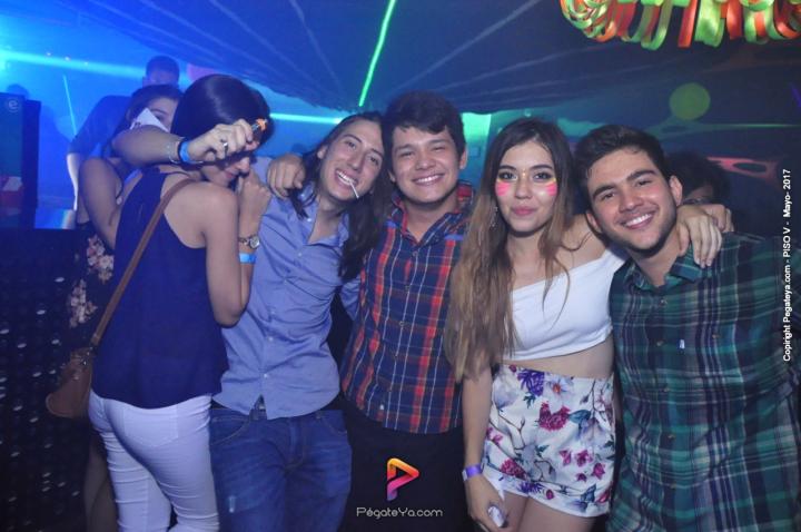 Foto 48 de PISO V - 27 de mayo de 2017 en Bar Piso V Bucaramanga, Bucaramanga