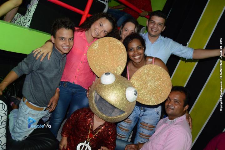 Foto 26 de El Manicomio sábado 29 de agosto 2015 en Discoteca El Manicomio Bucaramanga, Bucaramanga