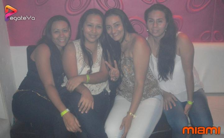 Foto 39 de Miami Bar - Amor y Amistad 2015 en Miami Bar Cali, Cali