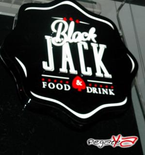 Foto 25 de Octubre 12 del 2013 en Black Jack Food & Drinks