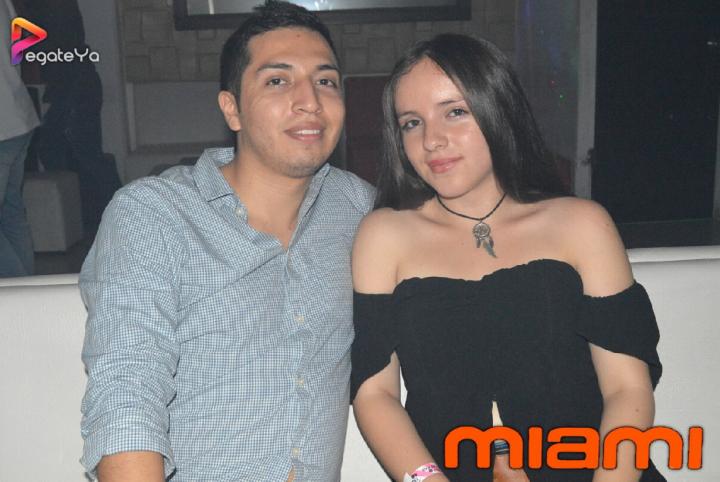 Foto 16 de Miami Bar - 3er Fds Mayo 2017 en Miami Bar Cali, Cali