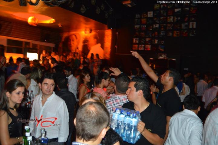 Foto 15 de Fotos Peter Manjarres en Discoteca Matildelina Bucaramanga, Bucaramanga