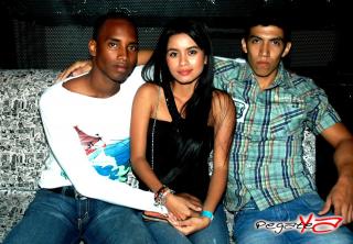 Foto 25 de Noviembre 17 del 2012 en Babel / Barra Libre Cali, Cali