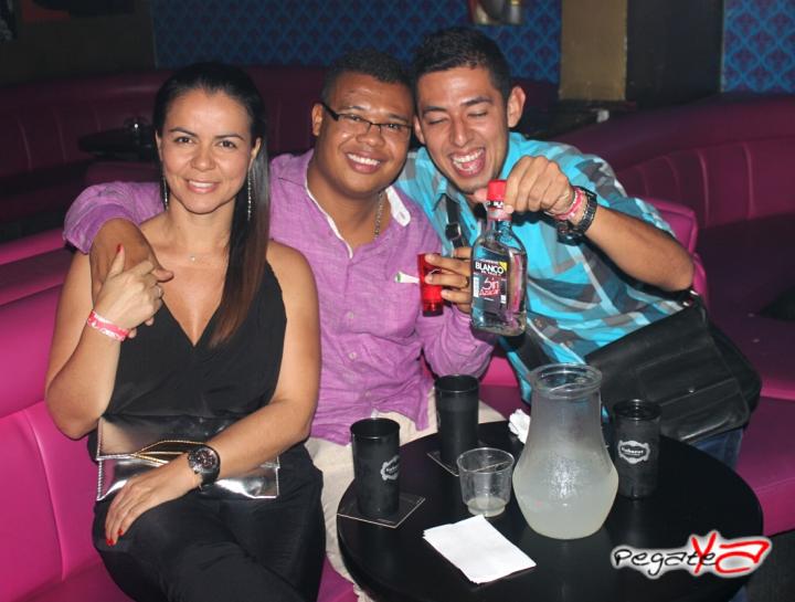 Foto 7 de Kabaret - Julio 12 en Kabaret - Granada, Cali