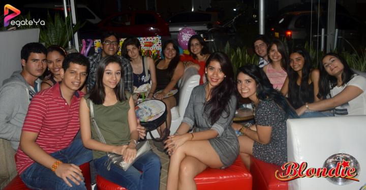 Foto 33 de Blondie - 2do Fds Mayo 2016 en Blondie Bar Cali, Cali