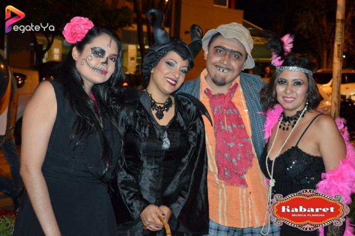 Foto 24 de Kabaret Bar - Hallowen 2016 en Kabaret - Granada, Cali