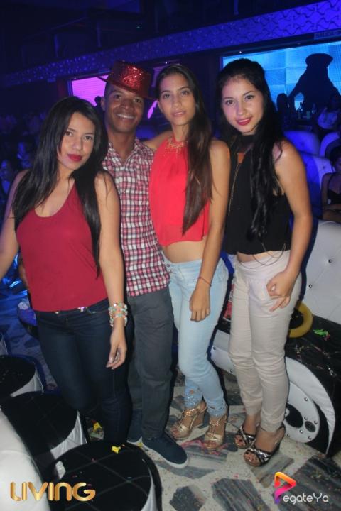 Foto 62 de Living - 2do FDS Mayo 2015 en Living Night Club, Cali