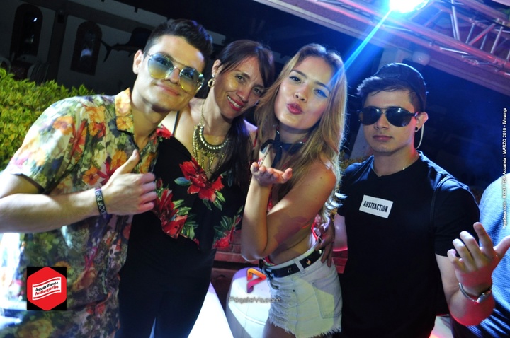 Foto 135 de The Roof Top Acuarela – 2018 en Fiestas Colombia, Medellín