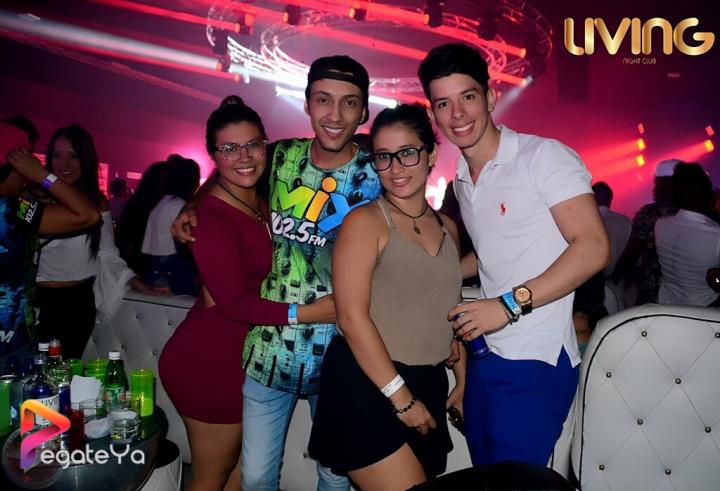 Foto 20 de Living Night Club - 4to fds Junio 2016 en Living Night Club, Cali