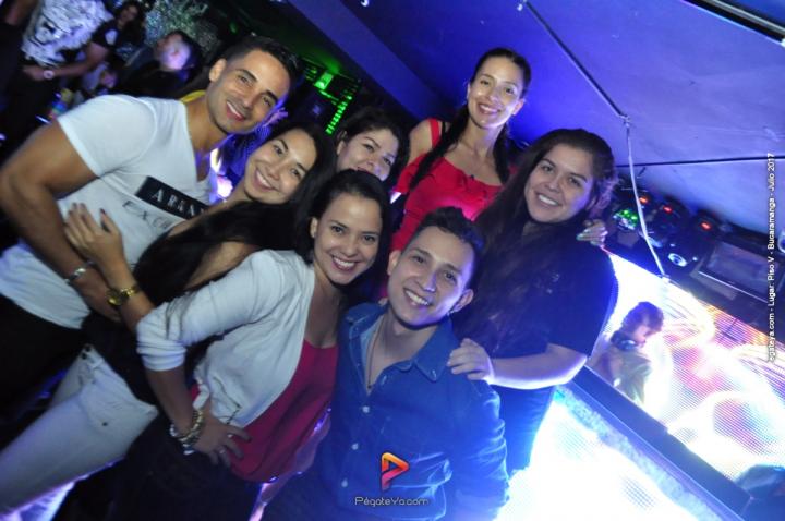 Foto 14 de PISO V - Sábado 5 de julio de 2017 en Bar Piso V Bucaramanga, Bucaramanga