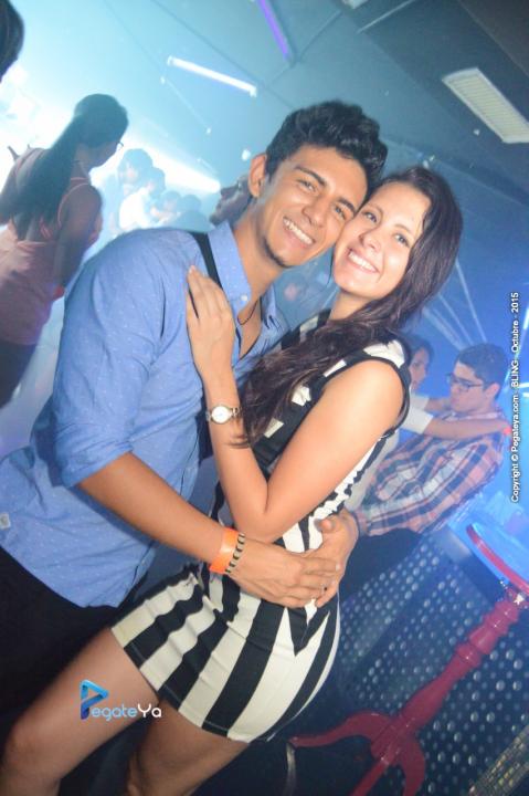 Foto 12 de Bar Bling - viernes 16 oct 2015 en Bar Bling Bucaramanga, Bucaramanga