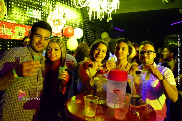 Foto 96 de PISO V - sabado 28 de mayo de 2016 en Bar Piso V Bucaramanga, Bucaramanga