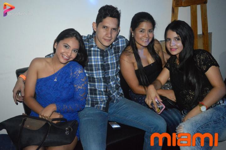 Foto 49 de Miami - 5TO Fds junio 2016 en Miami Bar Cali, Cali