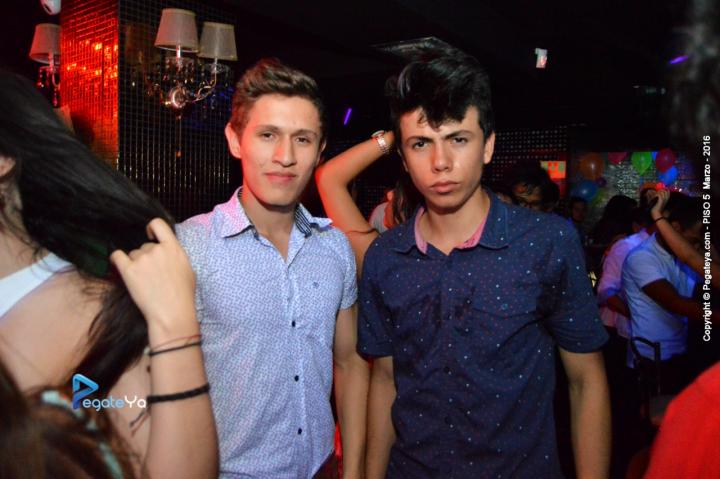 Foto 53 de PISO V - 12 marzo 2016 en Bar Piso V Bucaramanga, Bucaramanga