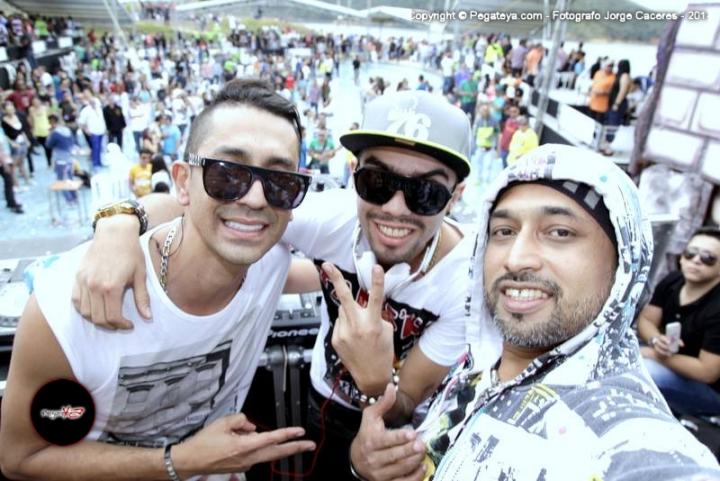 Foto 42 de TOMORROWLAKE Lago Calima en Fiestas Colombia, Medellín
