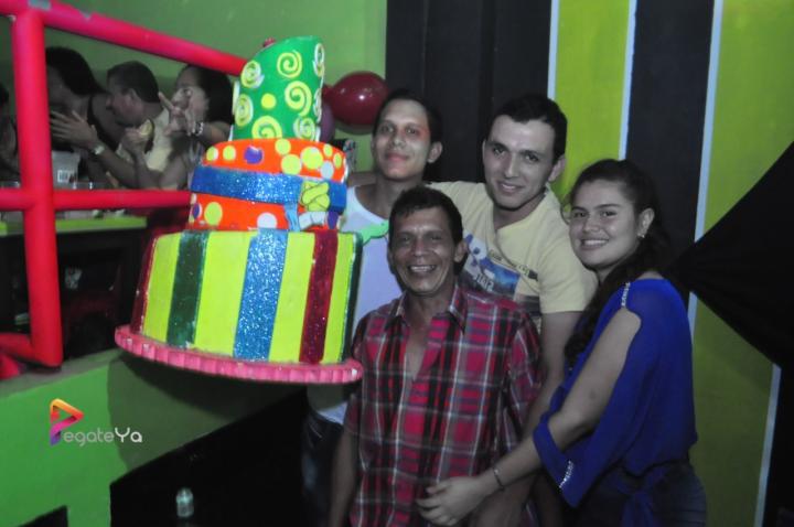 Foto 30 de El Manicomio sábado 30 de mayo 2015 en Discoteca El Manicomio Bucaramanga, Bucaramanga