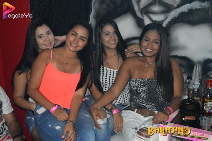 Foto 33 de Bailatino - AMOR & AMISTAD 2016 en Bailatino - Bar, Cali