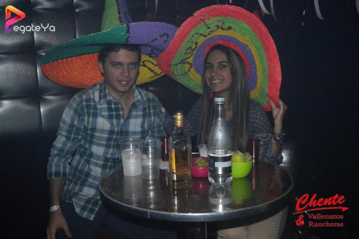Foto 7 de Chente - Amor & Amistad 2016 en CHENTE Vallenatos y Rancheras, Cali
