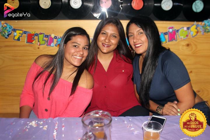 Foto 24 de Mi Dios Se LO Pague - 4to Fds Abril 2016 en Fonda Mi Dios Se Lo Pague, Cali