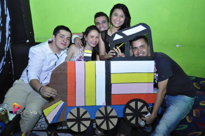 Foto 27 de El manicomio sábado 18 de abril 2015 en Discoteca El Manicomio Bucaramanga, Bucaramanga