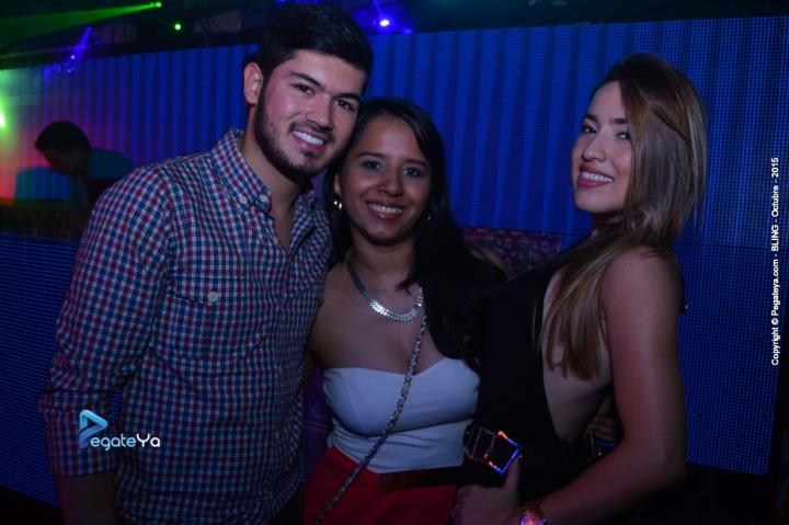 Foto 76 de Bar Bling - viernes 16 oct 2015 en Bar Bling Bucaramanga, Bucaramanga