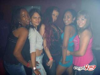 Foto 6 de Marzo 31 del 2012 en Babel / Barra Libre Cali, Cali