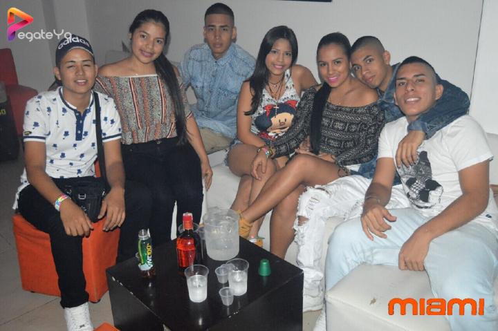 Foto 28 de Miami Bar - Feria de Cali 2016 en Miami Bar Cali, Cali