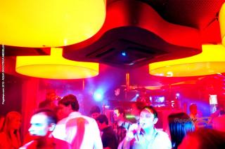 Foto 23 de AQUA DISCOTECA jueves 30 agosto 2012 en Discoteca Aqua Medellin, Medellín