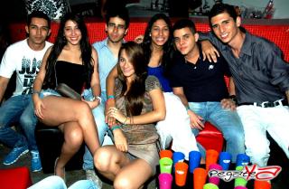 Foto 28 de Noviembre 17 del 2012 en Babel / Barra Libre Cali, Cali