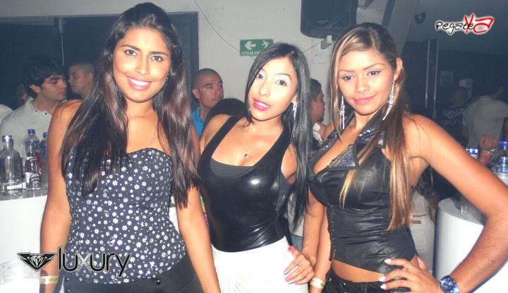 Foto 8 de Luxury - Septiembre 20 en Discoteca Luxury Medellin, Medellín