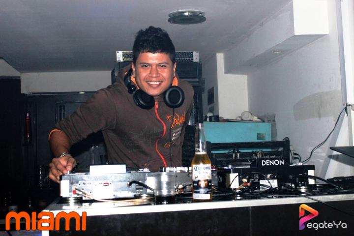 Foto 21 de Miami Bar - 3er FDS Abril 2015 en Miami Bar Cali, Cali